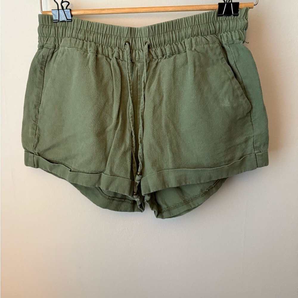Love Tree High Waist Green Shorts
